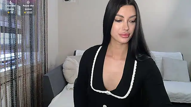 Lola fox282 online show from February 2026 01:25:01 PM