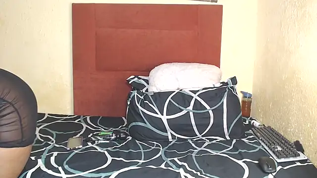 Snapshot of BarbieLadie chatting on March 2025 11:31:01 PM BarbieLadie online show from March 2025 11:31:01 PM