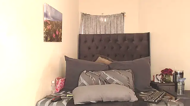 Snapshot of BarbieLadie chatting on November 2025 09:32:01 AM BarbieLadie online show from November 2025 09:32:01 AM