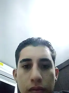 Snapshot of Latinos_2001 chatting on January 2025 11:53:02 AM Latinos 2001 online show from January 2025 11:53:02 AM