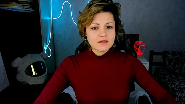 Snapshot of EvaBrownie chatting on December 2025 04:22:01 PM EvaBrownie online show from December 2025 04:22:01 PM