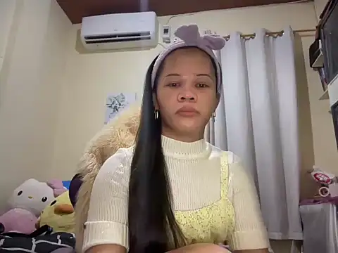 Snapshot of SophiaCourthaway chatting on July 2026 09:46:02 AM SophiaCourthaway online show from July 2026 09:46:02 AM