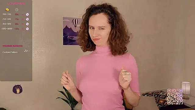 Leya Curly online show from September 2025 12:16:02 PM