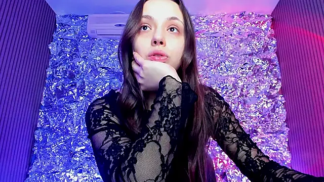 Snapshot of Sahara_Shields chatting on January 2025 02:22:02 AM Sahara Shields online show from January 2025 02:22:02 AM