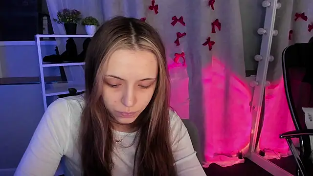 Snapshot of Sahara_Shields chatting on March 2025 10:29:02 AM Sahara Shields online show from March 2025 10:29:02 AM