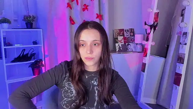 Snapshot of Sahara_Shields chatting on September 2025 10:36:01 AM Sahara Shields online show from September 2025 10:36:01 AM