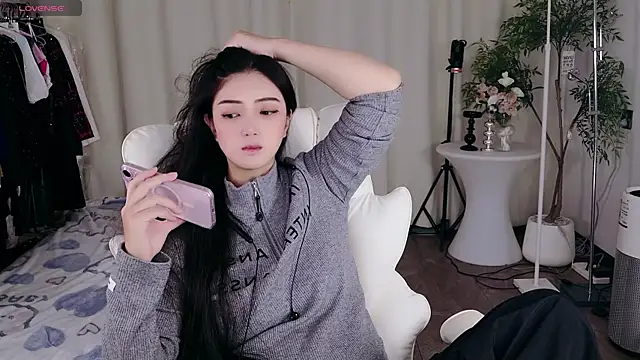 Snapshot of miaomiao-777 chatting on September 2025 01:42:01 AM miaomiao-777 online show from September 2025 01:42:01 AM