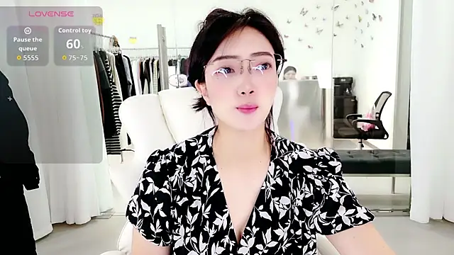 Snapshot of miaomiao-777 chatting on October 2025 02:23:02 AM miaomiao-777 online show from October 2025 02:23:02 AM