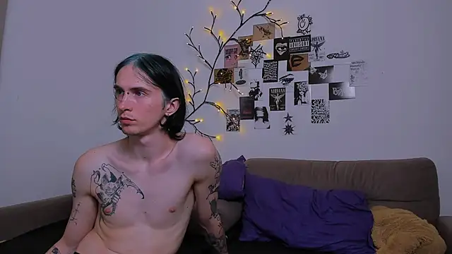 LadyTrep online show from September 2025 08:58:02 PM