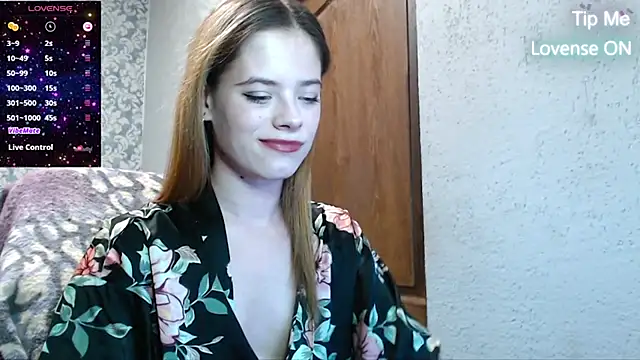 Snapshot of LauraBlan chatting on February 2025 08:20:02 PM LauraBlan online show from February 2025 08:20:02 PM