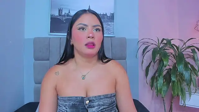 janna lopez  online show from December 2025 11:27:02 AM