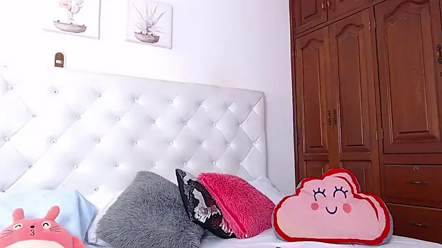 littleslut1 online show from March 2025 07:38:02 PM