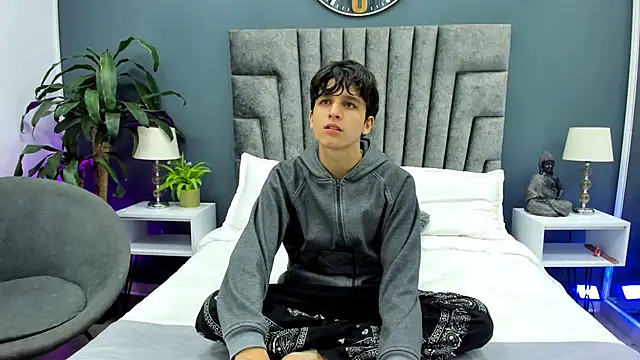 bruce hans online show from September 2025 11:59:01 AM