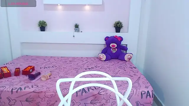 IslaBlaze online show from March 2025 12:56:02 PM