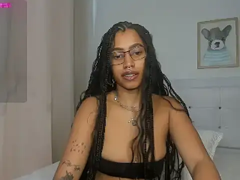 Missangeldust16 online show from February 2025 03:19:02 PM