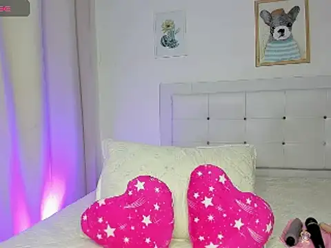 Missangeldust16 online show from February 2025 12:03:02 PM