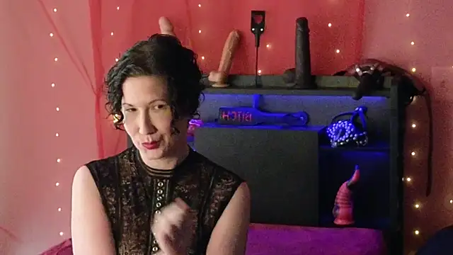 MistressVeritasX online show from May 2026 10:19:01 PM