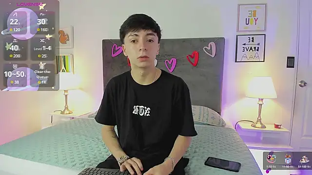 ethan and ava online show from February 2025 01:33:01 PM