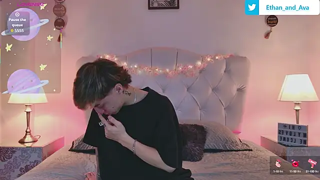 ethan and ava online show from September 2025 01:23:02 PM