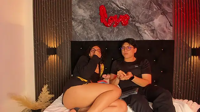 Snapshot of vanilla_hot chatting on February 2025 10:21:01 PM vanilla hot online show from February 2025 10:21:01 PM