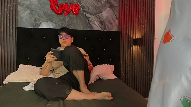 Snapshot of vanilla_hot chatting on February 2025 01:22:02 PM vanilla hot online show from February 2025 01:22:02 PM