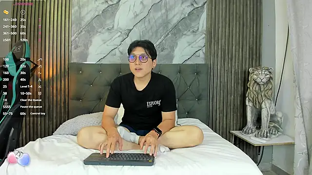 Snapshot of vanilla_hot chatting on March 2025 07:23:01 PM vanilla hot online show from March 2025 07:23:01 PM