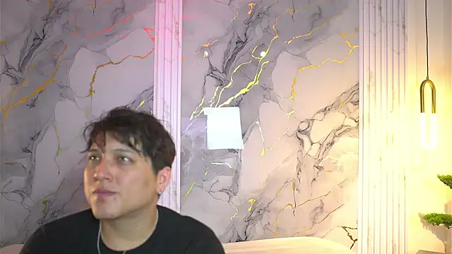 Snapshot of vanilla_hot chatting on November 2025 01:33:02 PM vanilla hot online show from November 2025 01:33:02 PM