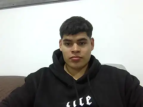 Snapshot of Jumi_777 chatting on October 2025 11:24:02 PM Jumi 777 online show from October 2025 11:24:02 PM