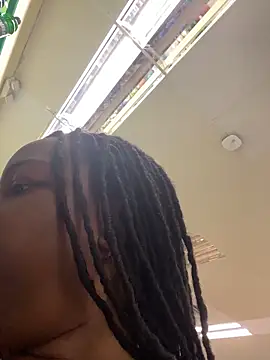 Snapshot of xoxoHotCoCo chatting on April 2026 01:35:02 PM xoxoHotCoCo online show from April 2026 01:35:02 PM