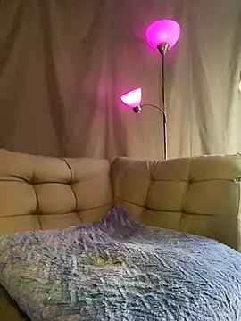 Snapshot of xoxoHotCoCo chatting on April 2026 05:32:02 PM xoxoHotCoCo online show from April 2026 05:32:02 PM