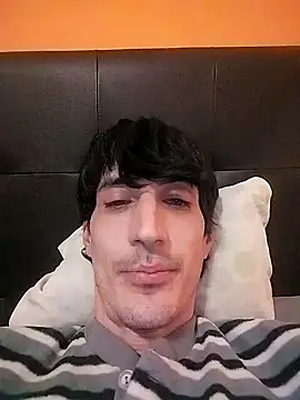 moutt99 online show from January 2025 05:23:01 PM