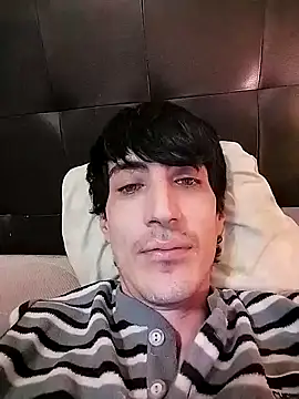 moutt99 online show from January 2025 05:26:02 AM