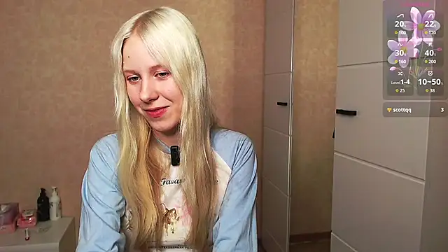 Snapshot of Mary_Kitty88 chatting on March 2026 03:40:01 PM Mary Kitty88 online show from March 2026 03:40:01 PM