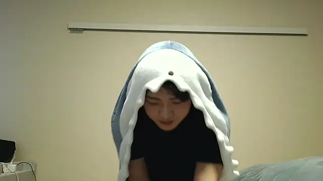 nunnun00 online show from February 2025 03:02:02 AM