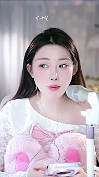 Snapshot of Dou-Dou-er chatting on January 2026 10:19:02 AM Dou-Dou-er online show from January 2026 10:19:02 AM