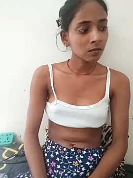 Snapshot of Divya-2007 chatting on October 2025 03:28:01 AM Divya-2007 online show from October 2025 03:28:01 AM