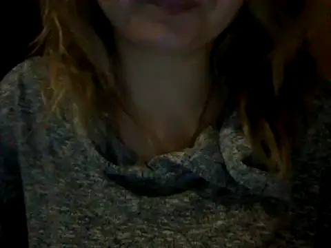 Snapshot of Allie_Janet chatting on January 2025 04:21:01 AM Allie Janet online show from January 2025 04:21:01 AM