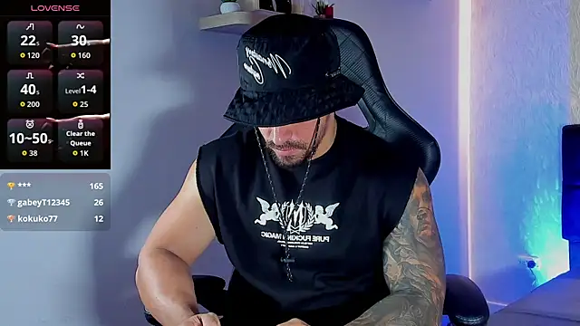 Snapshot of Brad_Summer chatting on July 2026 06:21:01 PM Brad Summer online show from July 2026 06:21:01 PM