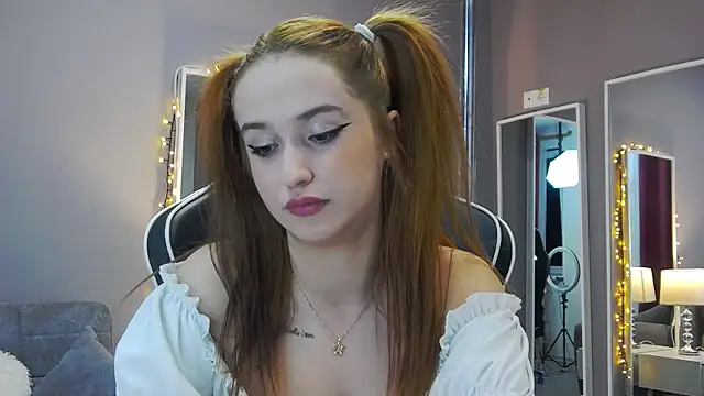 Eva Lovvia  online show from January 2025 09:25:02 PM