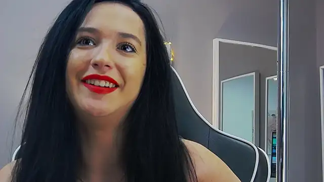 Eva Lovvia  online show from January 2025 12:15:02 AM