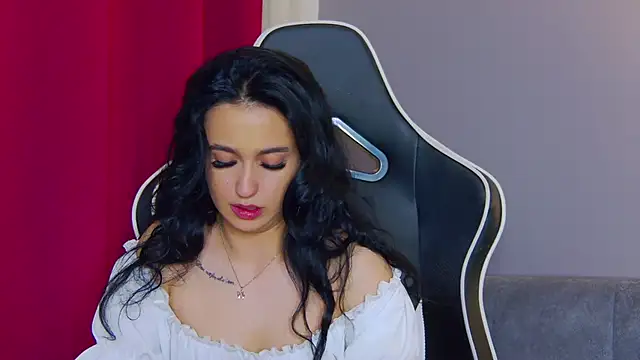 Eva Lovvia  online show from February 2025 10:39:01 PM