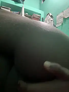 Snapshot of shibhu1_o chatting on February 2025 10:53:02 PM shibhu1 o online show from February 2025 10:53:02 PM