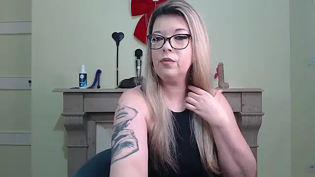 Snapshot of kamilalova chatting on March 2026 02:17:01 PM kamilalova online show from March 2026 02:17:01 PM
