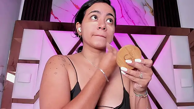 miilaklum online show from November 2025 06:43:01 PM