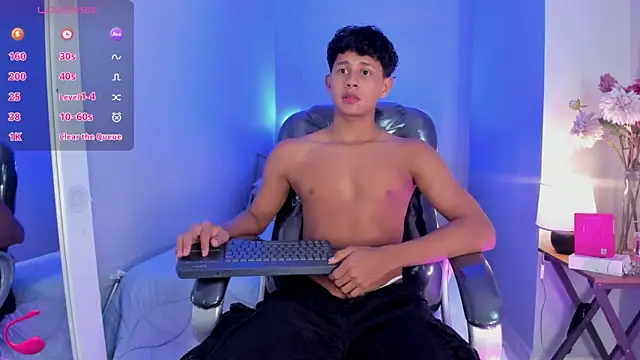 Dawn16  online show from December 2025 09:12:02 PM