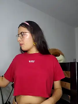 Snapshot of baaby-miiaa chatting on February 2025 03:11:01 AM baaby-miiaa online show from February 2025 03:11:01 AM