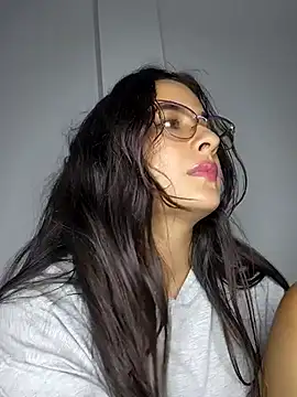 Snapshot of baaby-miiaa chatting on March 2025 09:28:01 AM baaby-miiaa online show from March 2025 09:28:01 AM