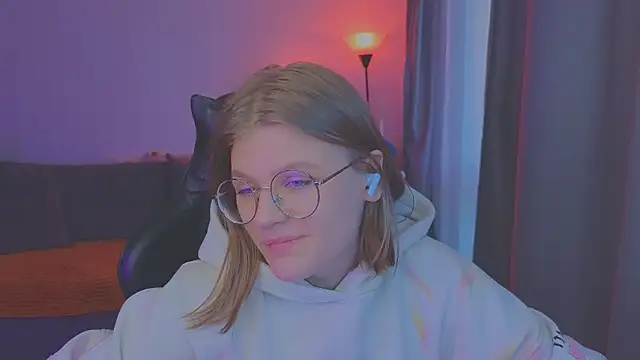  JessieVibes online show from March 2026 03:29:01 PM