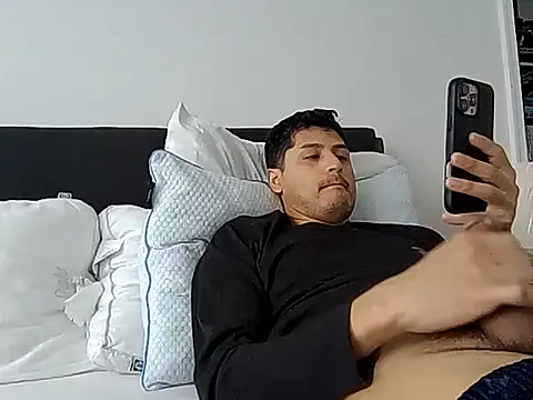 PerroDemonioHot online show from February 2026 04:57:01 PM