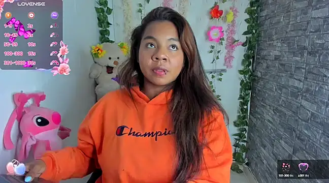 Snapshot of naty_jhonsom_ chatting on March 2025 07:42:02 AM naty jhonsom online show from March 2025 07:42:02 AM